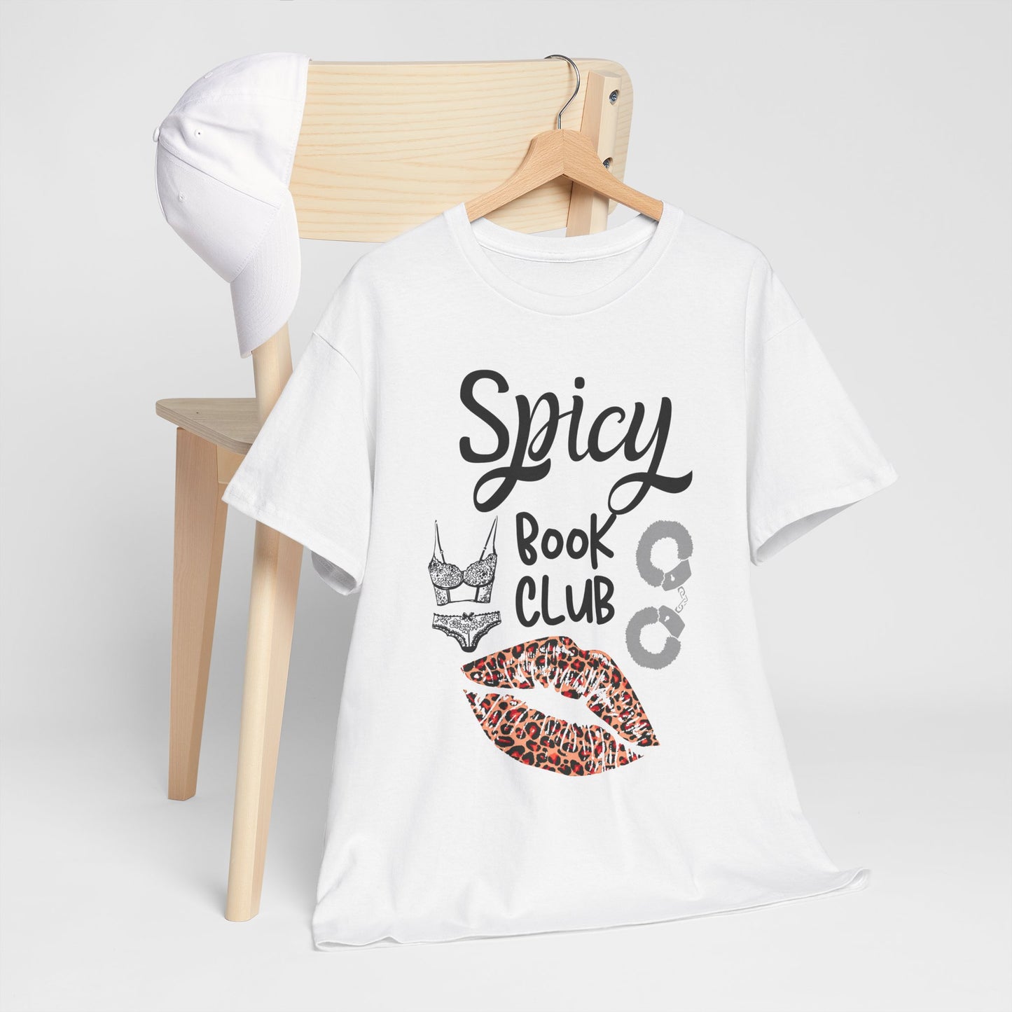 Spicy Book Club – T-Shirt for Smut-Loving Readers & BookTok Baddies