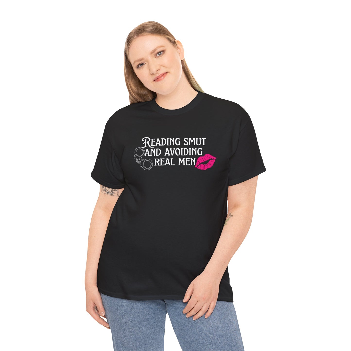 Reading Smut and Avoiding Real Men – Funny Book Lover Tee